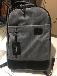 全新美國QuiksilverT恤短袖T-shirt無縫一體成型/純棉黑/僅一件L號54*58*81*22/美國購入 歷史價格詳細信息