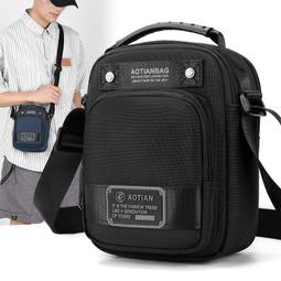 潮流男生斜挎包小包潮機車騎行挎包男款大學生揹包休閒運動胸包 歷史價格詳細信息