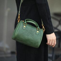 『皮皮創』原創設計手作真皮波士頓包。法式復古頭層植鞣牛皮斜背包高級質感通勤側背包 大容量簡約百搭鬆弛休閒真皮手提單肩包 歷史價格詳細信息