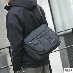 潮牌 包包   男士斜背包余文樂同款潮牌腰包運動胸包男背包 歷史價格詳細信息