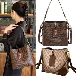 街頭浪子包包女 腋下包 水餃包 編織包包 手提包 晚宴包 側背包女 包包收納 名牌包包 造型包包 小眾包包 單肩腋下包 歷史價格詳細信息