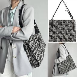 街頭浪子包包女 包包 帆布包 腋下包 水桶包 手提包 背包女 大容量包包 百搭包包 帆布水桶包 正韓水桶包 小眾包包 3 歷史價格詳細信息