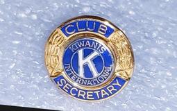 徽章pet亮膜鐳射碎玻璃膜流沙星星閃光拉絲素麵熱裱膜吧唧保護膜 歷史價格詳細信息