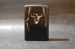 ZIPPO 夜月狼嚎防風打火機 美國設計 29864 歷史價格詳細信息