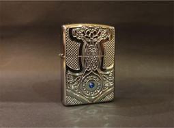 ZIPPO Medieval Mythological Design 中世紀鐵龍銀劍設計防風打火機 歷史價格詳細信息