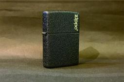 Zippo Crackle Pattern Design 防風打火機 歷史價格詳細信息