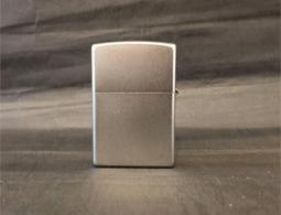ZIPPO Classic Satin Chrome 經典磨砂防風打火機 歷史價格詳細信息