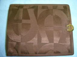 AIGNER咖啡色斜背包 歷史價格詳細信息