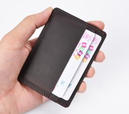 J-1047 墨綠 瘋馬皮卡包卡套頭層牛皮證件夾超薄卡包創意銀行卡收納迷你小錢包 超薄零錢包證件卡夾 個性複古 多色可選 歷史價格詳細信息