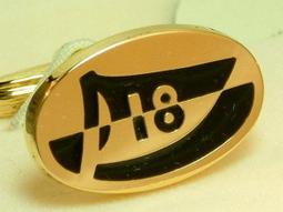 【奇珍館 】【全新絕版真品】英國百年男性名牌登喜來dunhill.925純銀鱷魚皮純手工製袖扣原價11800 歷史價格詳細信息