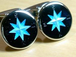 【奇珍館 】【全新絕版真品】英國百年男性名牌登喜來dunhill.925純銀浮雕純手工製袖扣原價9900 歷史價格詳細信息