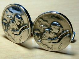 【奇珍館 】【全新絕版罕見】1970年百年英國名磁WEDGWOOD Jasper碧玉浮雕925純銀手工袖扣 歷史價格詳細信息