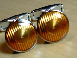 【奇珍館 】【全新絕版真品】英國百年男性名牌登喜來dunhill.925純銀純手工製袖扣原價9900 歷史價格詳細信息