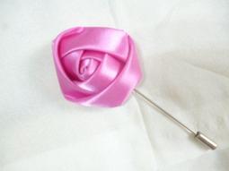 玫瑰花胸針設計感小眾高檔女2022年新款扣子防走光可愛日系按扣式-沐陽家居 歷史價格詳細信息