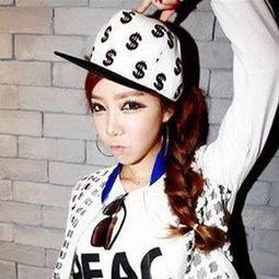 99促銷 韓國 新款 鬍子 翹鬍子 精緻繡工 糖果色 彩色 針帽織 毛線帽 K132 歷史價格詳細信息