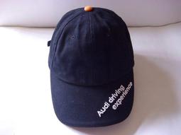 潮流帽子  收藏版高爾夫球帽 黑白雙色流線設計紀念款精美刺繡宜蘭公牛隊圖騰造型男款高爾夫球帽  航字櫃13 歷史價格詳細信息