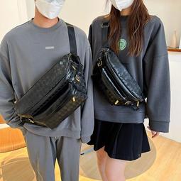 全新現貨 質感 時尚 尼龍 後背包???? ????????時尚包，多個夾層！店面下架款，原價590元~890元 禮物 歷史價格詳細信息