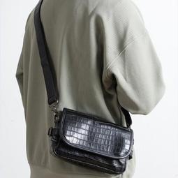 ??現貨 包包時尚翻蓋 拼色小方包 真皮單肩包 斜背包包女2023新款MK女生包包-惠誠小屋 歷史價格詳細信息