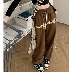 台灣現貨美式字母刺繡棒球帽男女同款街頭重工水洗牛仔布破洞鴨舌帽顯臉小 歷史價格詳細信息