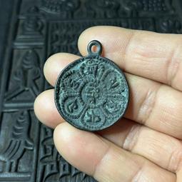 藏傳天鐵六字托甲牌 九宮牌 護身牌434 歷史價格詳細信息