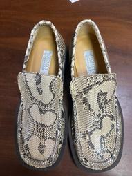 Patrick Neuwirth's Elegant Wall Cross with Heart - Symbol of Eternal Love 歷史價格詳細信息