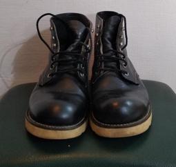 ~~挑找屋--ELLE 法國品牌黑色真皮前車方格綴品牌logo類相機包款側背包~~ 歷史價格詳細信息