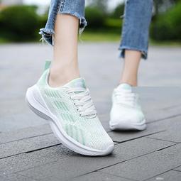 新品熱賣 （35-41）復古馬丁靴 34-43碼 顯瘦馬丁靴女磨砂粗跟短靴寬腳41刷毛裸靴冬特大尺碼女鞋42（滿599元免運） 歷史價格詳細信息