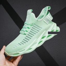 新品熱賣  男生運動鞋  夏季男鞋透氣時尚百搭運動鞋輕便舒適2022夏季新款透氣冰絲老北京布鞋韓版潮流百搭鞋子男 歷史價格詳細信息