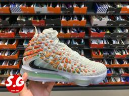 S.G NIKE LEBRON XVII GS 藍色 17代 大童 女鞋 籃球鞋 BQ5594-434 歷史價格詳細信息