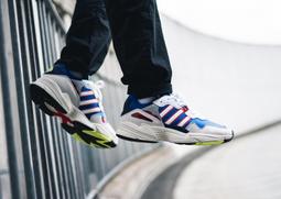 ADIDAS YUNG-96 NAVY 皮革X網布X反光 鋼彈 白紅灰藍DB3564 歷史價格詳細信息