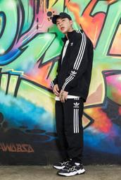 adidas 休閒鞋 Ozweego 男鞋 黑 橘 緩震 復古 網布 愛迪達 GW9447 歷史價格詳細信息