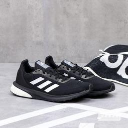 【出清 特價】adidas【L】Linear Brush 短袖T恤 黑色  FM6656 有大尺碼 歷史價格詳細信息