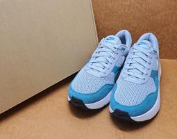 ✩Pair✩ NIKE AIR ZOOM CROSSOVER 2 (GS) 籃球鞋 FB2689-601 大童鞋 氣墊 歷史價格詳細信息