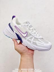 Nike V2K Run Summit White Metallic Silver 金屬銀 男尺碼 FD0736-100 歷史價格詳細信息
