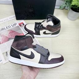 現貨 iShoes正品 Nike Jordan 1 SE 男鞋 AJ1 皮革 中筒 流行 休閒鞋 FN5215-141 歷史價格詳細信息