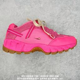 Jacquemus漁夫帽必入 百搭色系，旅行外出必備 可調節大小  夏季漁夫帽又悄悄登場了 歷史價格詳細信息