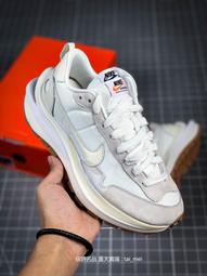 耐吉 Sacai x NK LVD Waffle Daybreak 華夫聯名解構走秀款 雙勾 跑步 男 女 歷史價格詳細信息