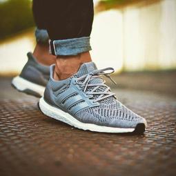 現貨 iShoes正品 Adidas Ultraboost 20 男鞋 黑 銀 緩震 馬牌 路鞋 慢跑鞋 FV8333 歷史價格詳細信息