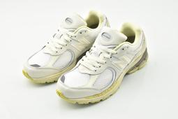 New Balance 2002R 米白 奶白 透氣 防滑 舒適 慢跑鞋 ML2002RQ 男女鞋 歷史價格詳細信息