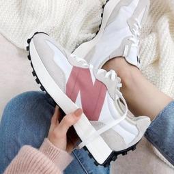 【NEW BALANCE】NB 327/530 復古鞋/運動鞋_女鞋/男鞋(MOMO獨家販售) 歷史價格詳細信息