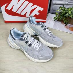 Nike V2K Run 女 休閒鞋 運動 復古 Y2K 穿搭 白銀 FD0736-104 歷史價格詳細信息
