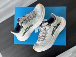 Hoka One One 路跑鞋 Mach 4 白 紅 男鞋 競速鞋 輕量 回彈 【ACS】 1113528WFS 歷史價格詳細信息