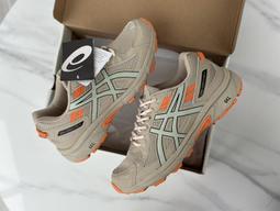 Asics 亞瑟士 休閒鞋 GEL-Venture 6 男鞋 女鞋 米白 緩衝 復古跑鞋 越野 情侶鞋 1203A438020 歷史價格詳細信息