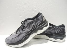 美津濃 Mizuno 慢跑鞋 路跑鞋 多功能運動鞋 女款 訂價3480元，尺寸：23.5，25，25.5cm（23.5公分因為展示鞋有微髒可特惠590元） 歷史價格詳細信息