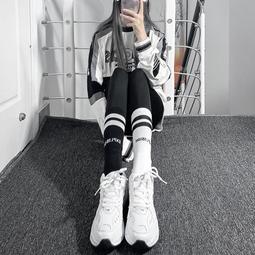 襪子女中筒ins潮襪網紅款外穿時尚小眾設計感反穿毛巾底襪子批發 歷史價格詳細信息