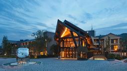 【永弘YOYO預約式訂房】蘭桂坊花園酒店~2024平日雅緻雙人房含2客早餐，每晚$2768元起 歷史價格詳細信息