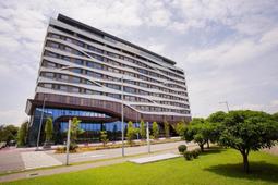 早期----雲林縣東南國中校慶----銅質-----鑰匙圈---直徑3.9公分 歷史價格詳細信息