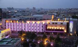 【Rock的家】台中杜拜風情時尚旅館 頂級醉愛蘇美島住宿券(泳池+KTV)台中可面交 歷史價格詳細信息