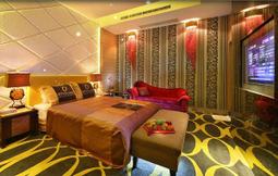 【Rock的家】台北故宮晶華 四人晚餐熱饌港點吃到飽 台中可面交 快速到貨 歷史價格詳細信息