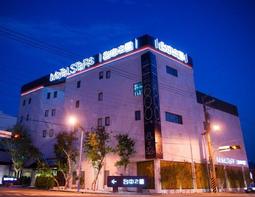 【時尚之星Fashion Star】環保無毒防燃耐熱53X1000cm低調奢華質感壁紙 歷史價格詳細信息